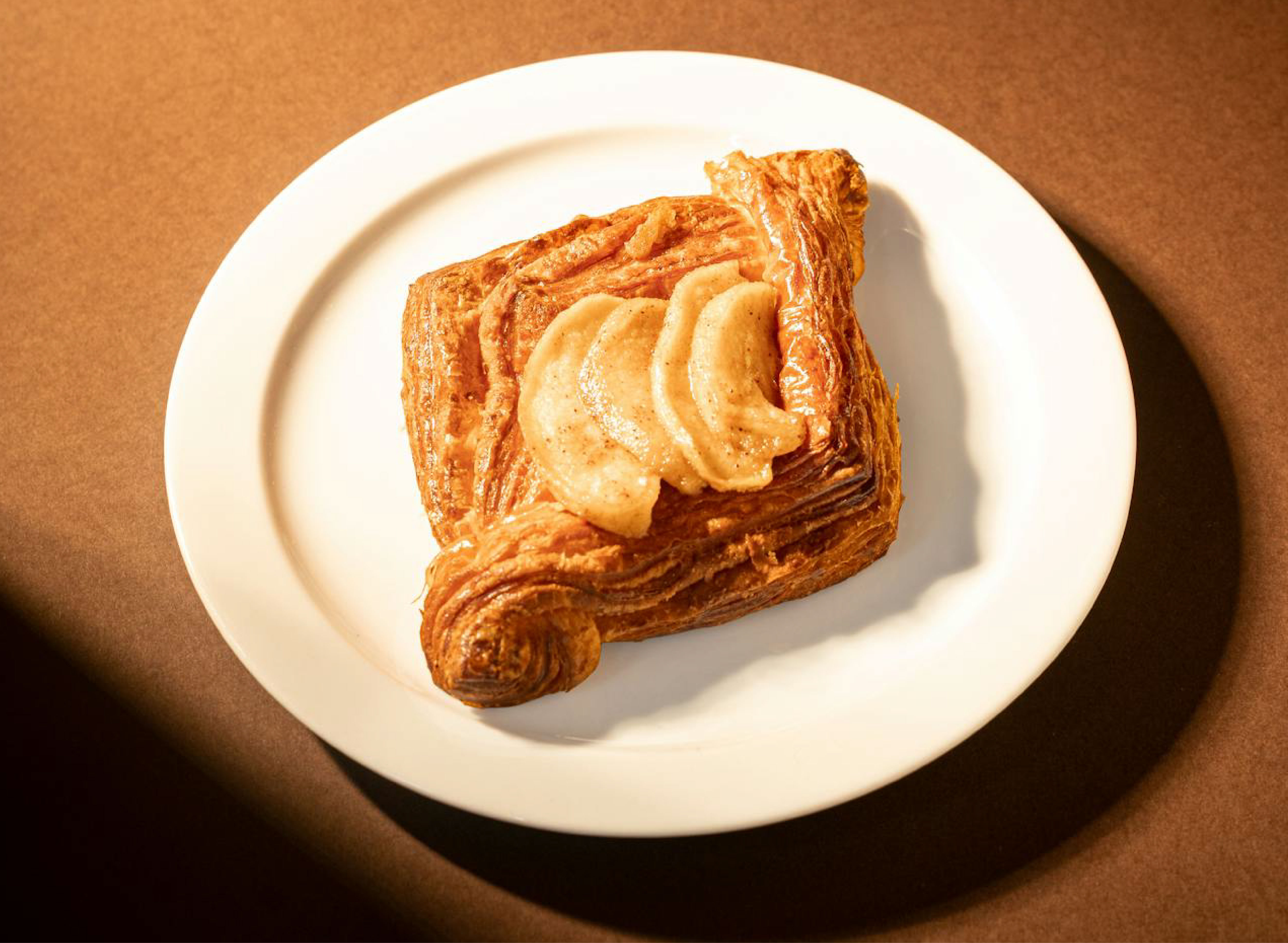 Evento La Piloto, vista general del stand y público